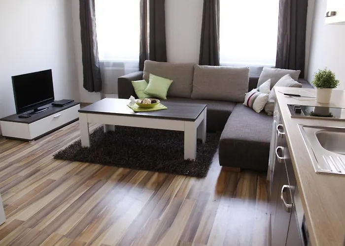 Huglgasse Apartamento *
